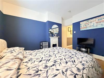 Picture 12